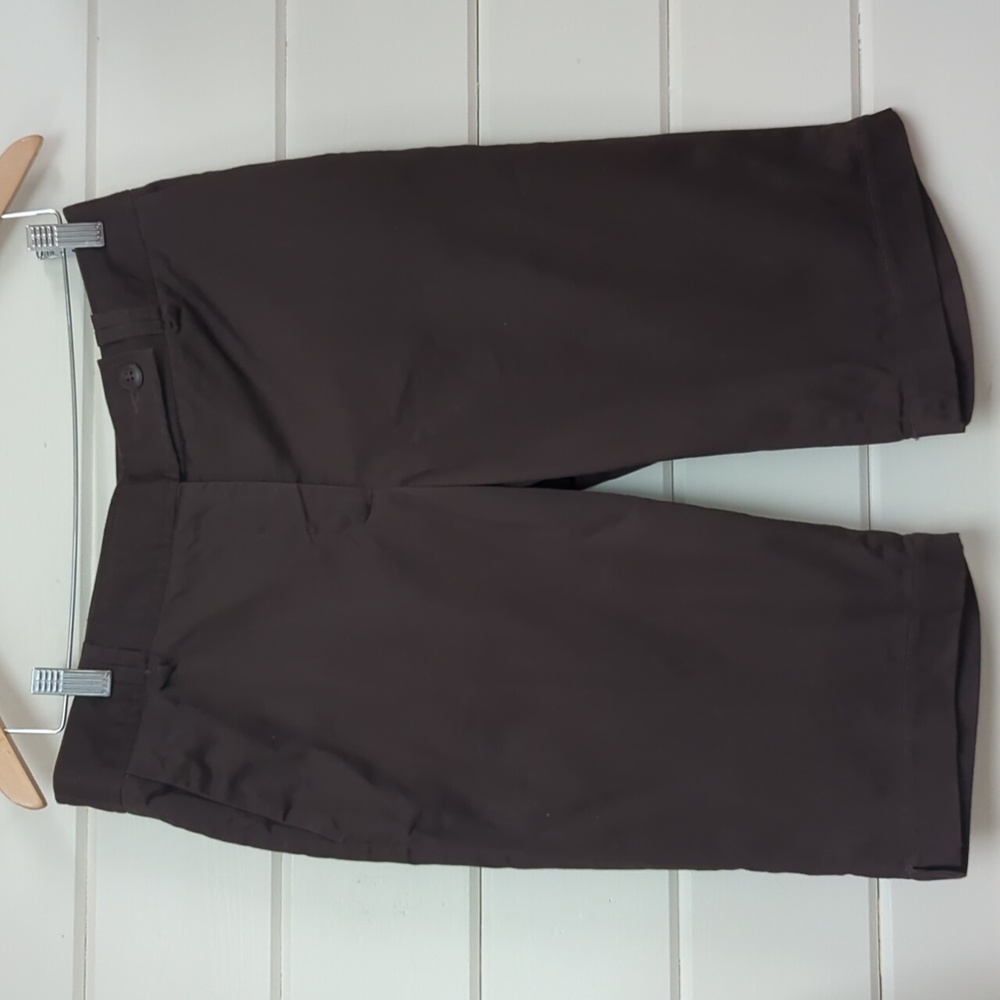 Dark brown knee length shorts, size 8